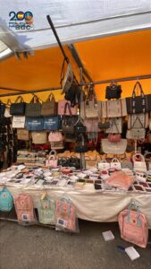 Diez arrestos en Los Cristianos por delitos de propiedad industrial