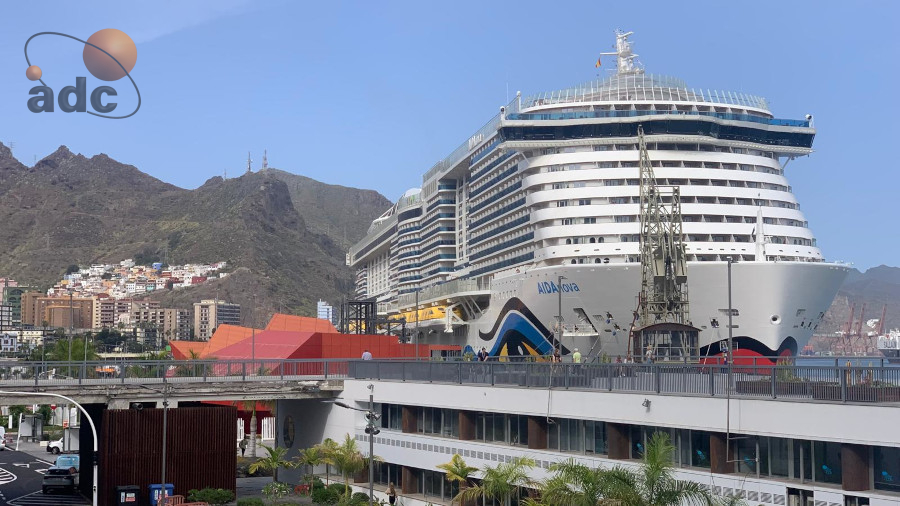 1 Puerto de Santa Cruz de Tenerife