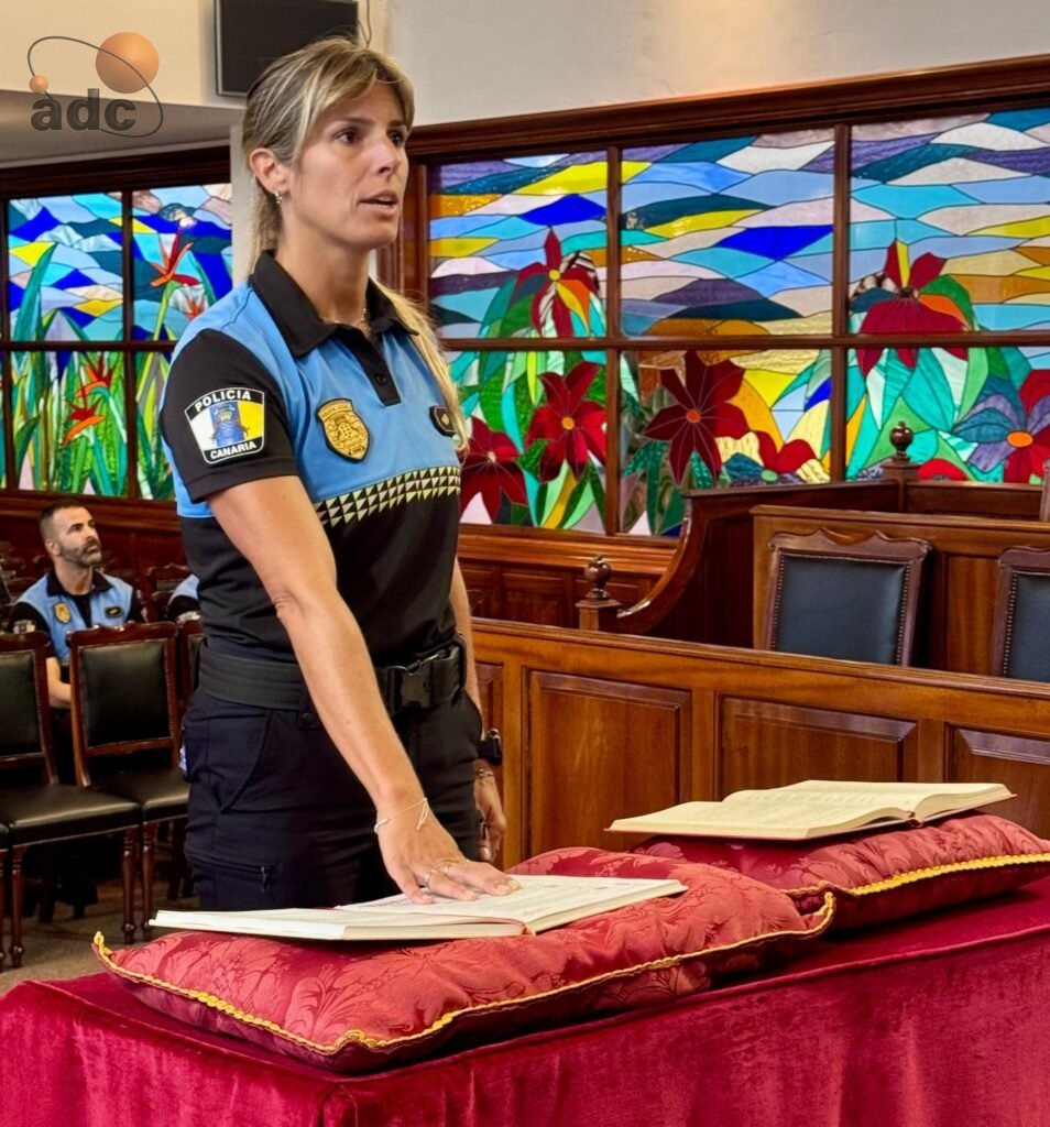 Toma de posesi�n Elisabet D�az Machado oficial Polic�a Local (12)